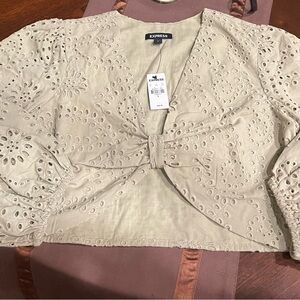 Cotton eyelet crop top, sz snall